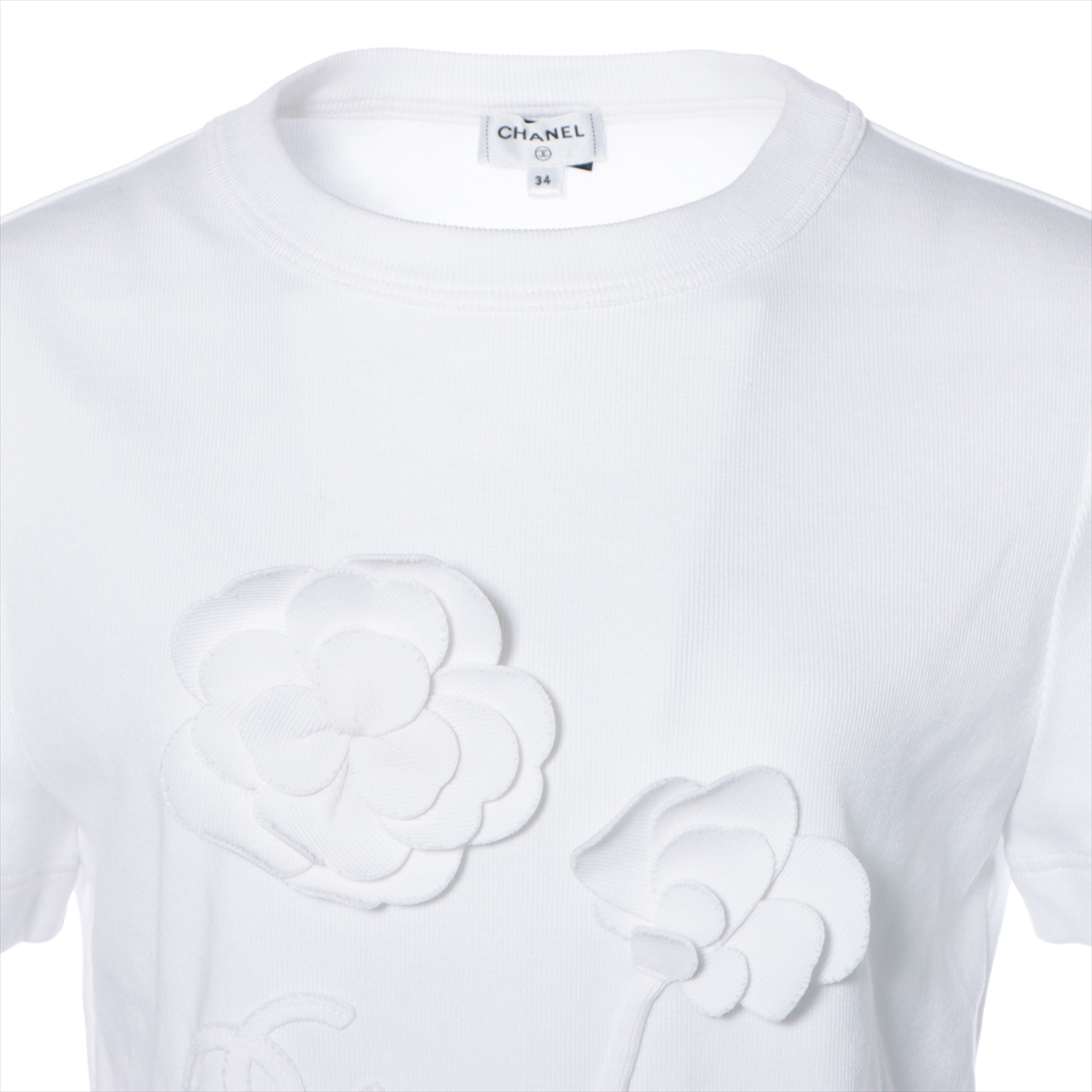 CHANEL シャネル ほぼ新品　白 Tシャツ 34サイズ CCマーク CHANEL シャネル ほぼ新品白 Tシャツ 34サイズ CCマーク