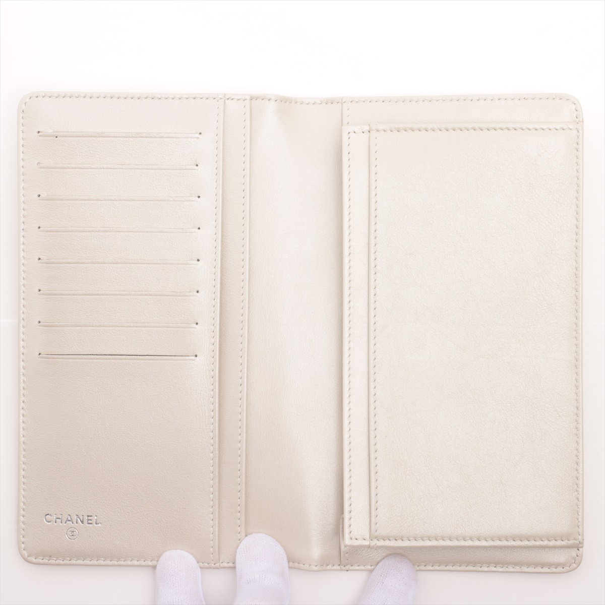 CHANEL 財布　ビコローレ　ホワイト CHANEL 財布 ビコローレ ホワイト