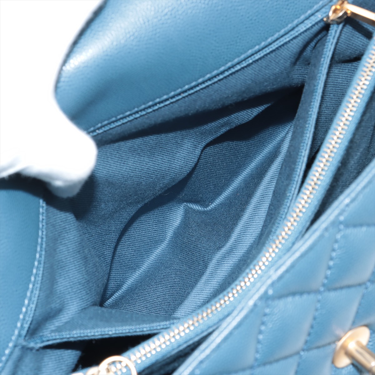 即発 CHANEL Lジップ キャビア PK BK BLUE ライトゴールド金具 即発 CHANEL Lジップ キャビア PK BK BLUE ライトゴールド金具