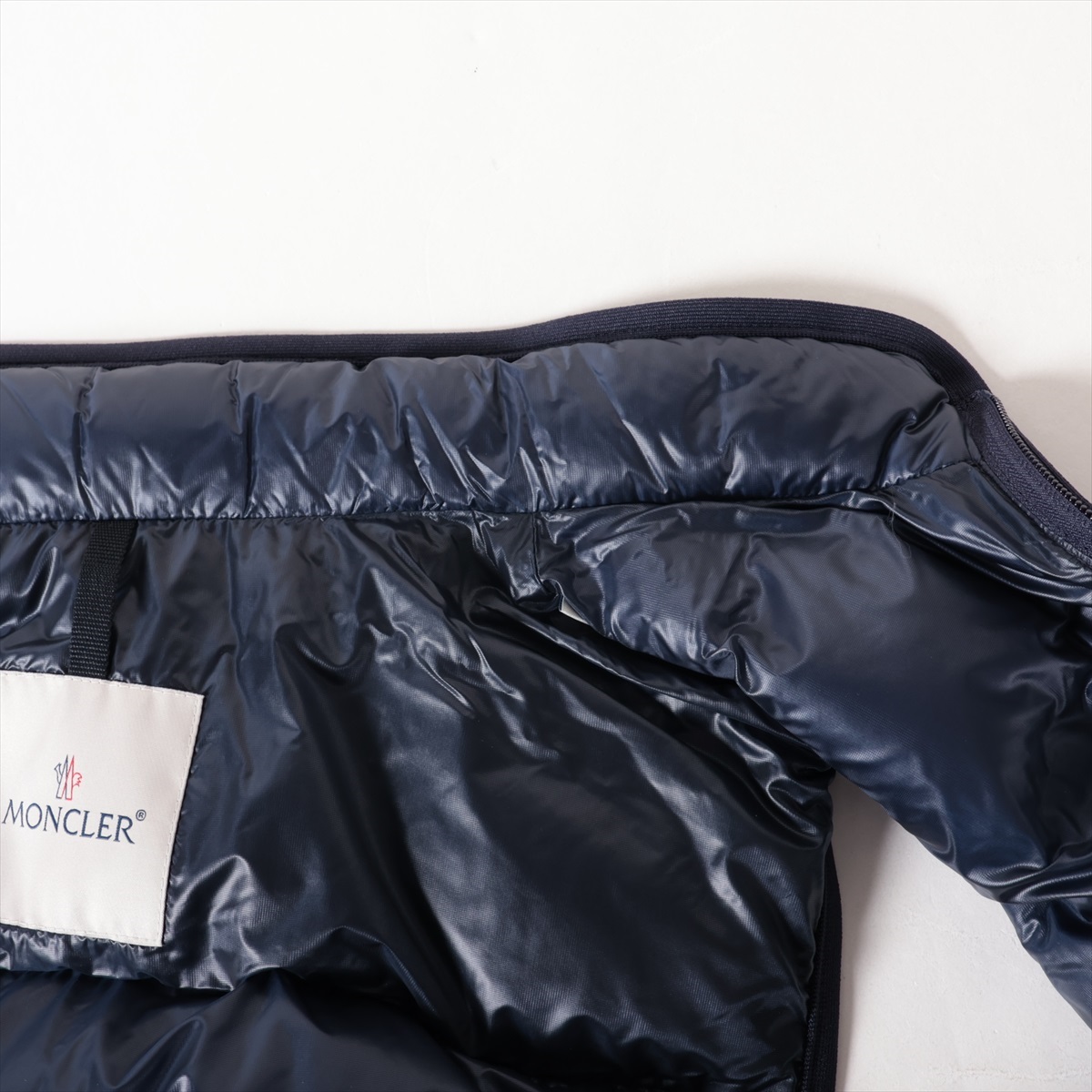 Moncler 19-year Nylon Down vest 3 Men's Navy Blue BOURCEAU