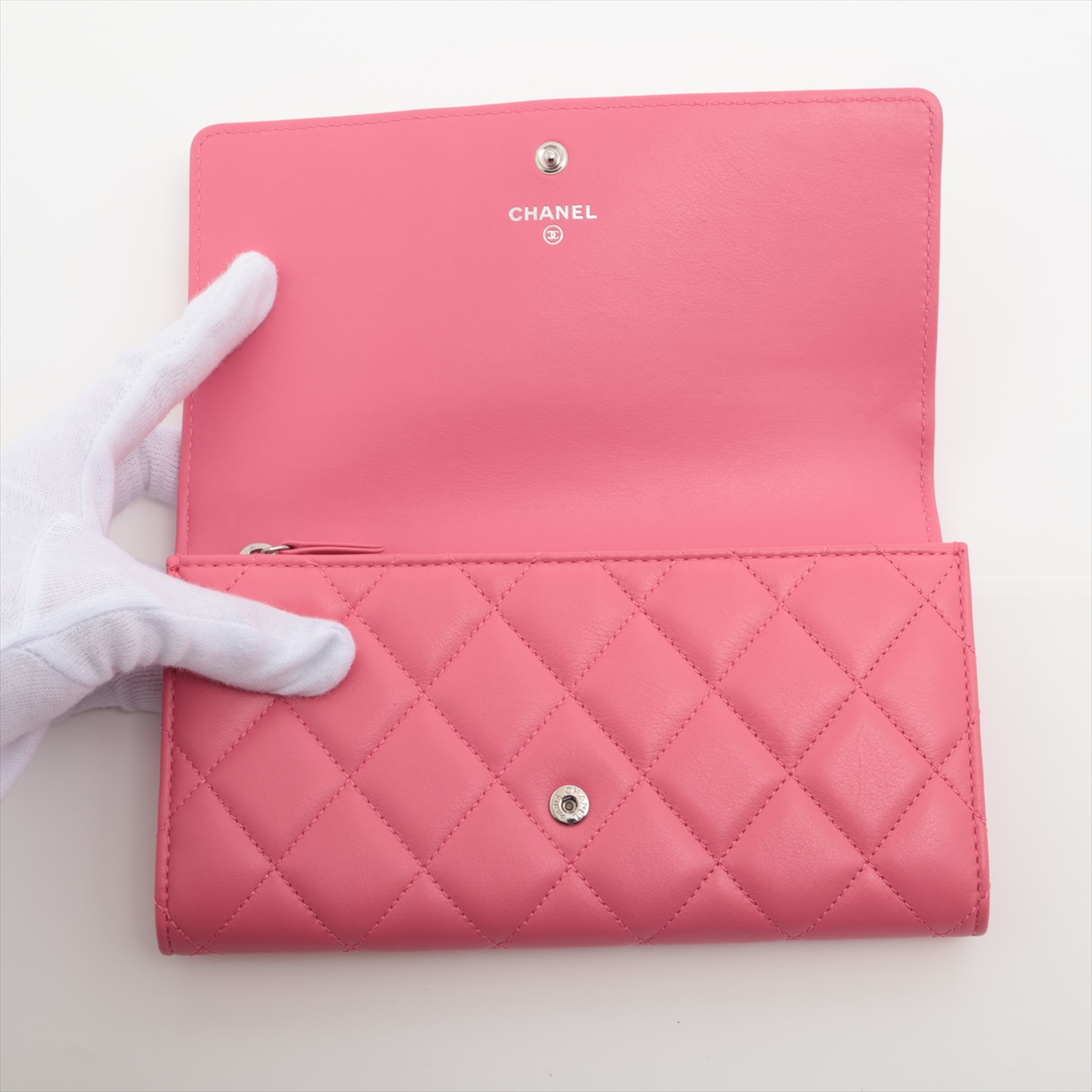 CHANEL シャネル 二つ折り長財布 カンボンライン カーフレザー