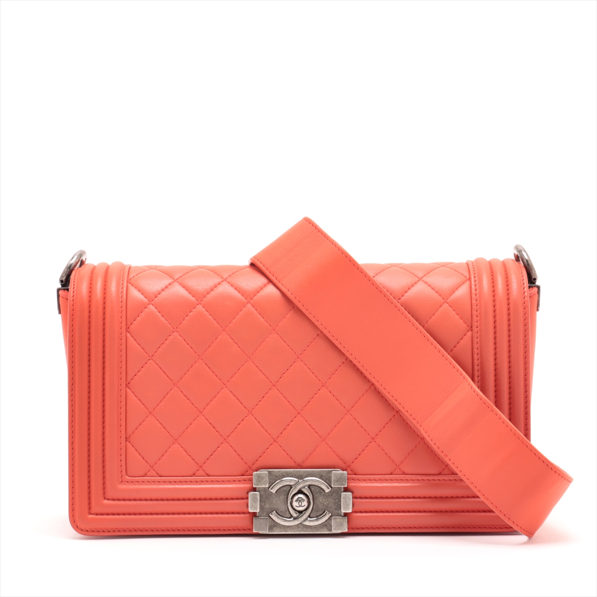CHANEL ボーイシャネル スモールウォレット キャビアスキン