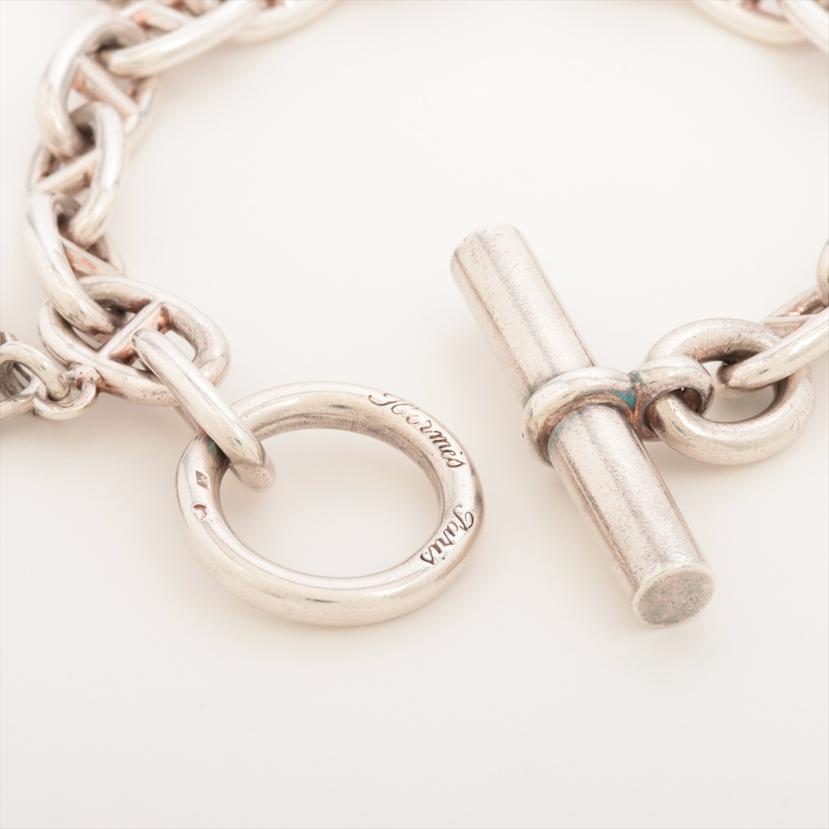 人気☆魅力のデザイン【HERMES】アミュレット ブレスレット エルメスの名品がジュエリーに！付け方でパーソナライズを楽しみ