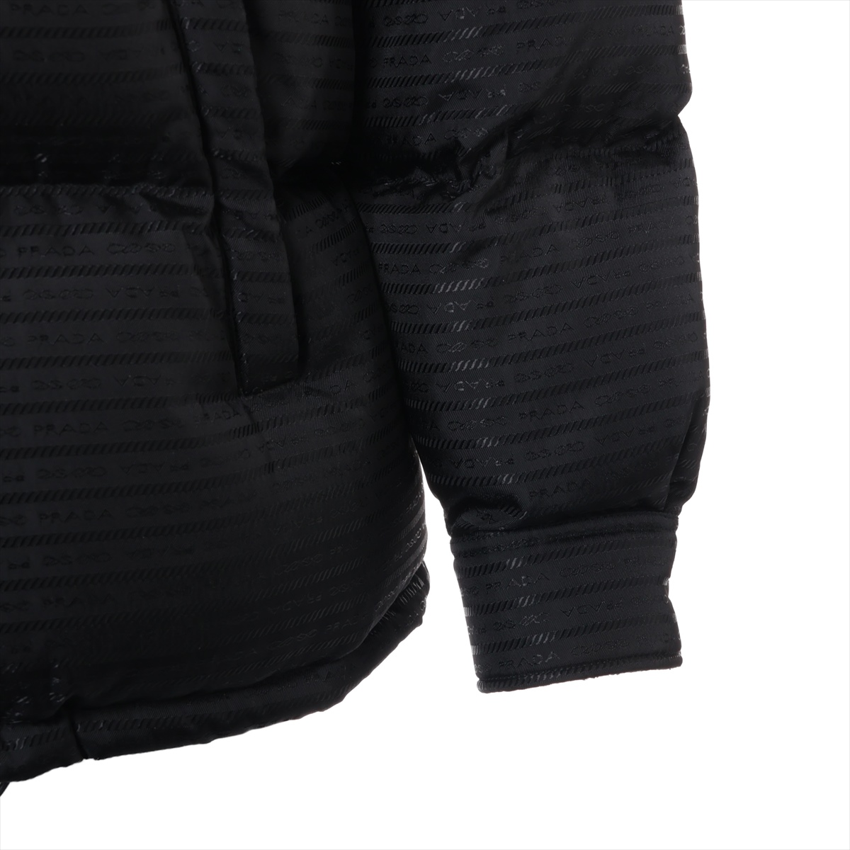 プラダ Re Nylon リ ナイロン 21AW ナイロン ダウンジャケット