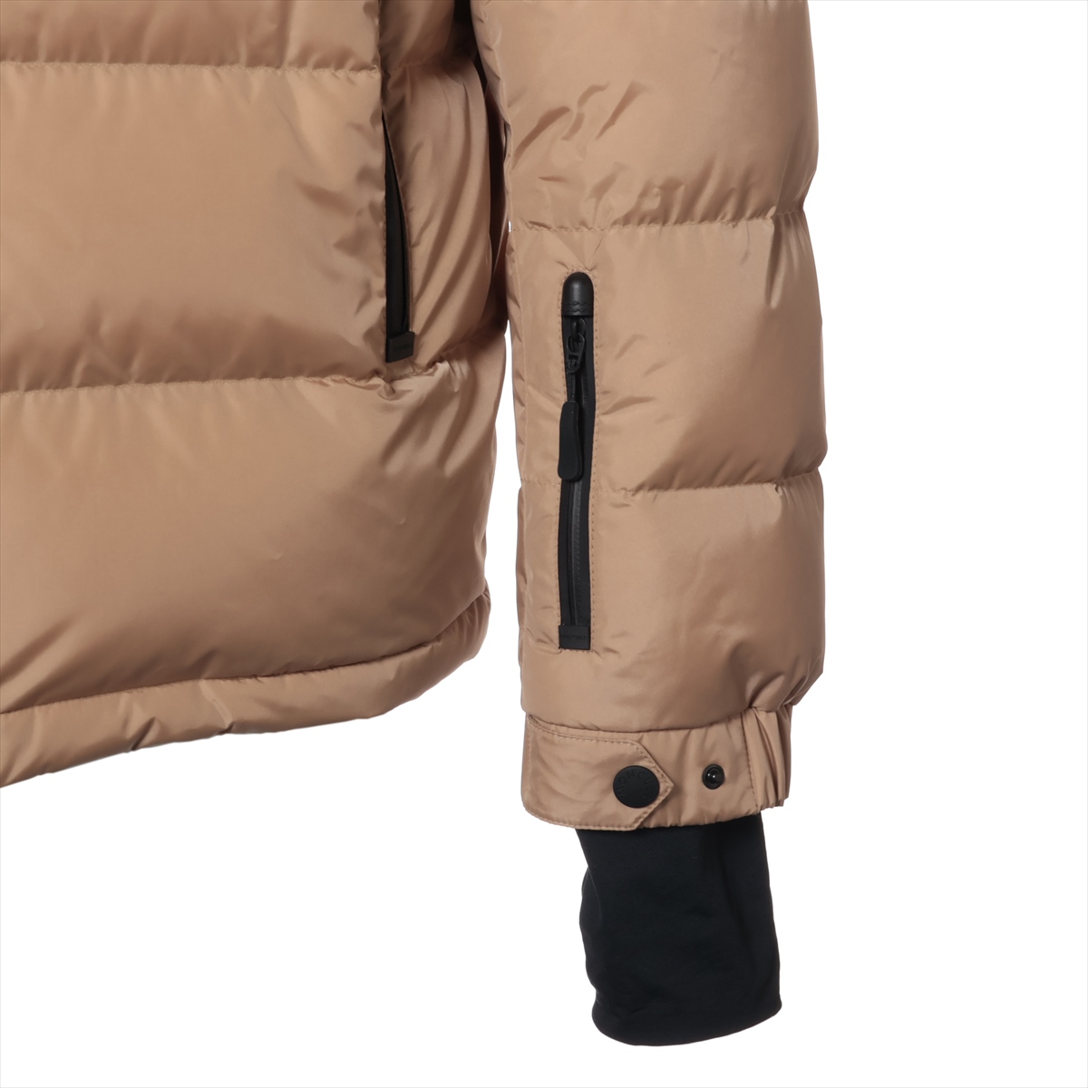 【送料&関税込】Moncler Grenoble vorassay Beige Nylon Cape 送料&関税込】Moncler Grenoble vorassay Beige Nylon Cape