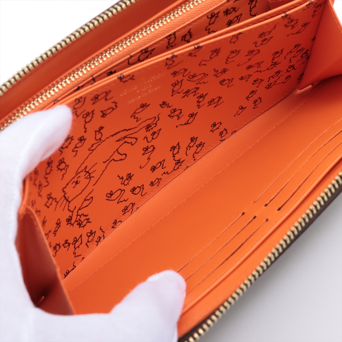 新品⭐️ルイヴィトン 猫 ジッピー・ウォレット キャットグラム