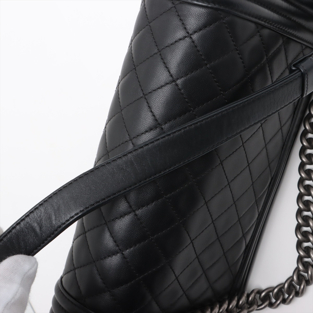 Chanel BOY CHANEL 25 Lambskin Chain Shoulder Bag Black