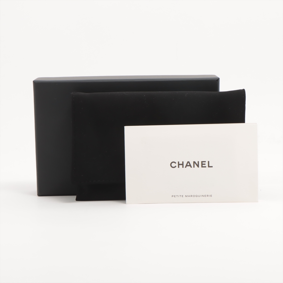 CHANEL シャネル マトラッセ ブラック キーケース 4連 キャビア