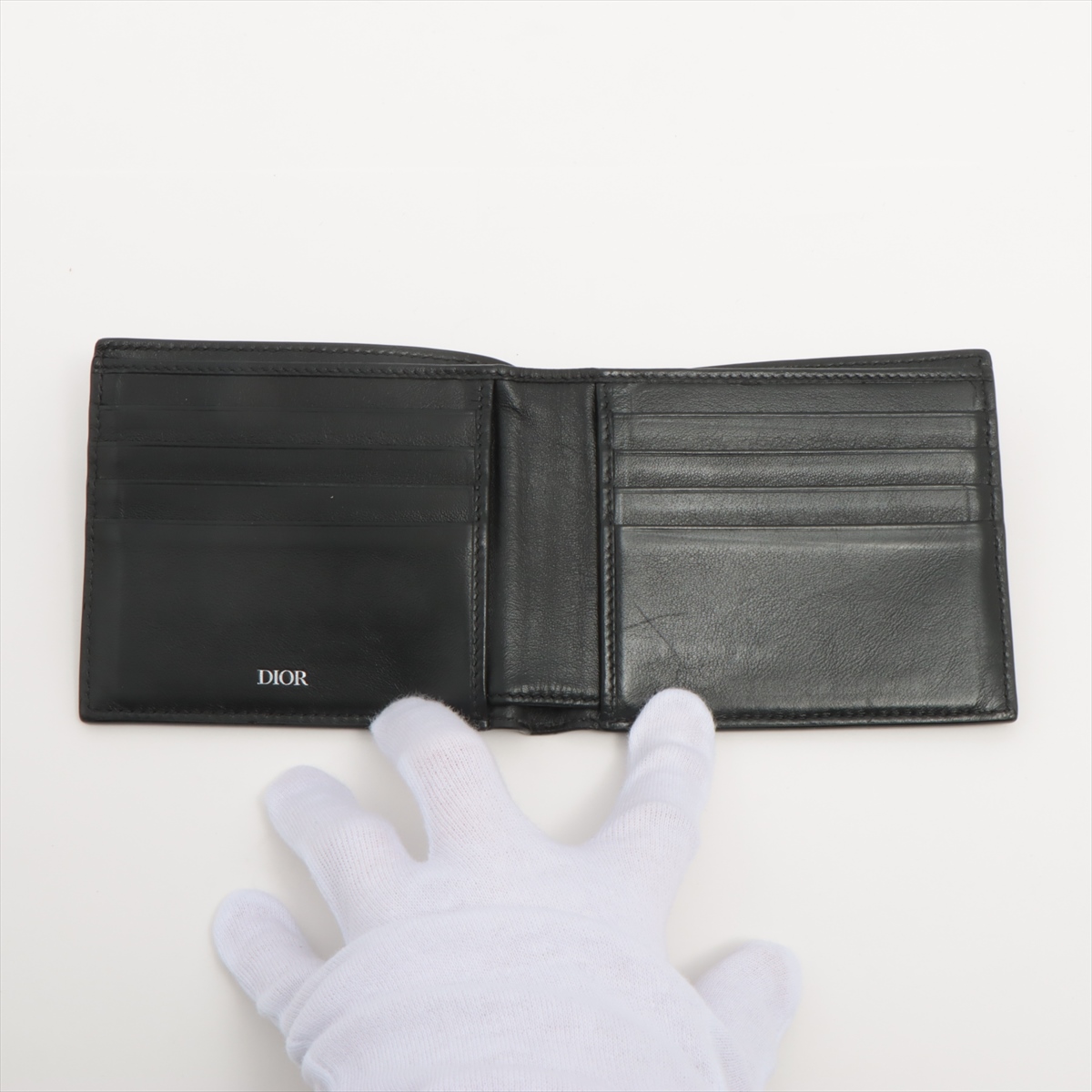 Dior 二つ折り財布 ブラック Dior 二つ折り財布 ブラック