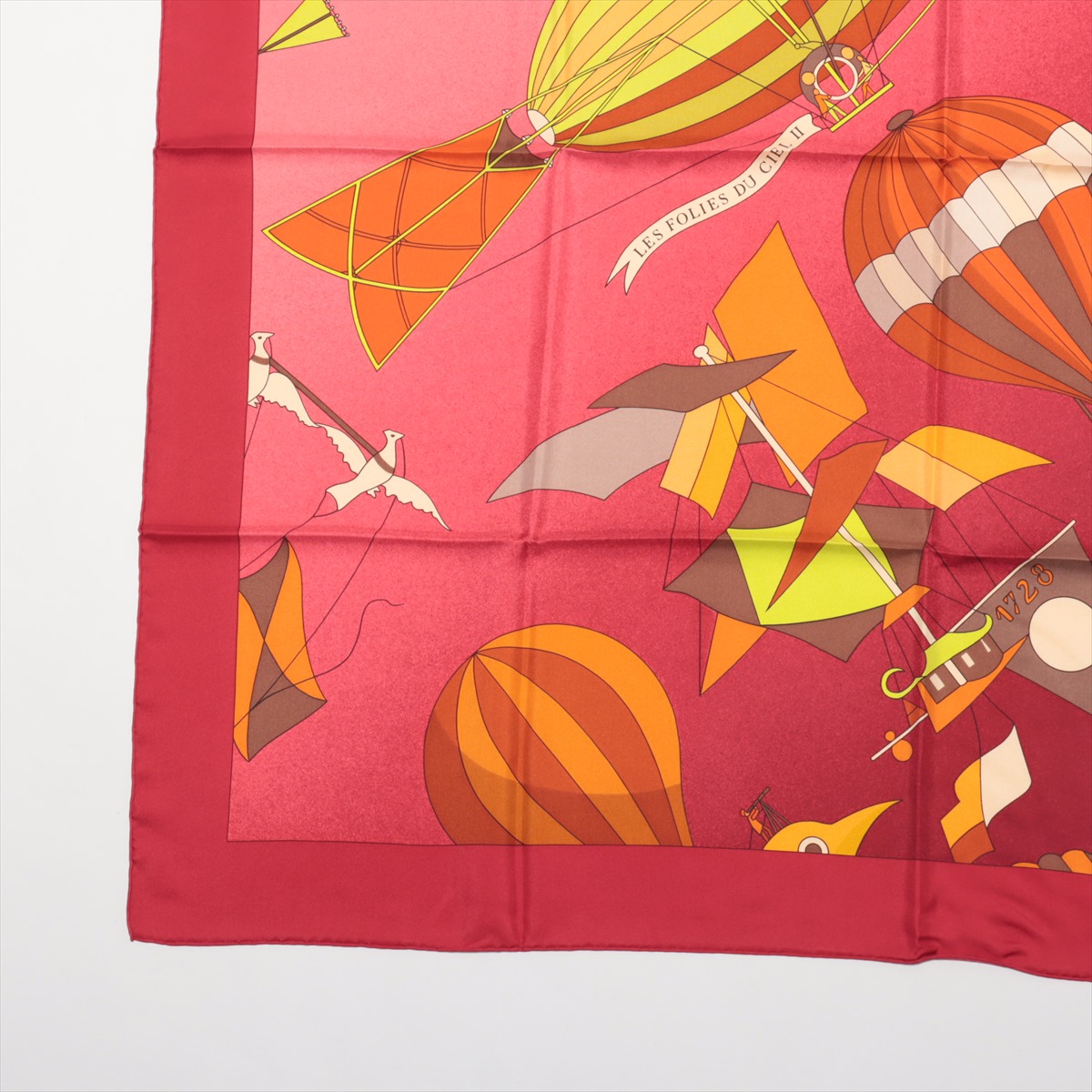 エルメススカーフカレ90 大判シルク赤レッド気球鳥船大空の狂気