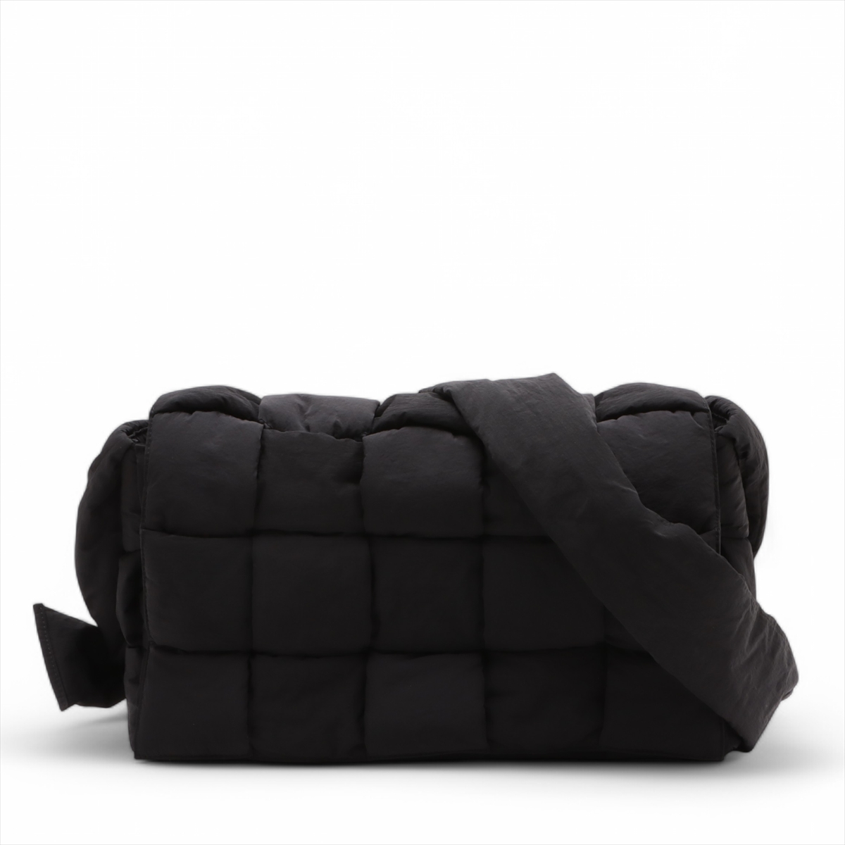 BOTTEGA VENETA ボッテガヴェネタ ショルダーバッグ カセット
