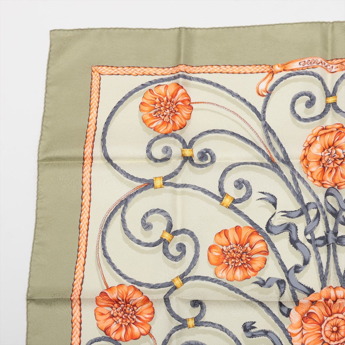 HERMES/エルメス カレ90 ザルツブルグにて シルク スカーフ e_018 HERMES/エルメス カレ90 ザルツブルグにて シルク スカーフ