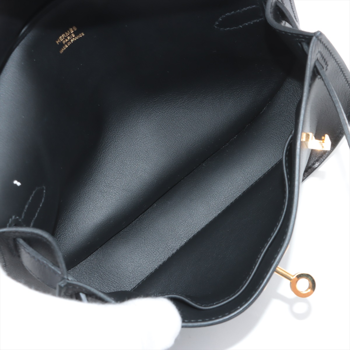 小物 HERM`ES Silky Pouch 27 | Hermès Mainland China