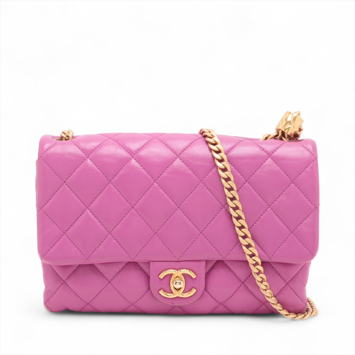 希少デザイン！　サルヴァトーレ　フェラガモ　チェーン　ショルダーバッグ　紫 フェラガモ】希少ショルダーバックゴールドチェーン赤紫極美品