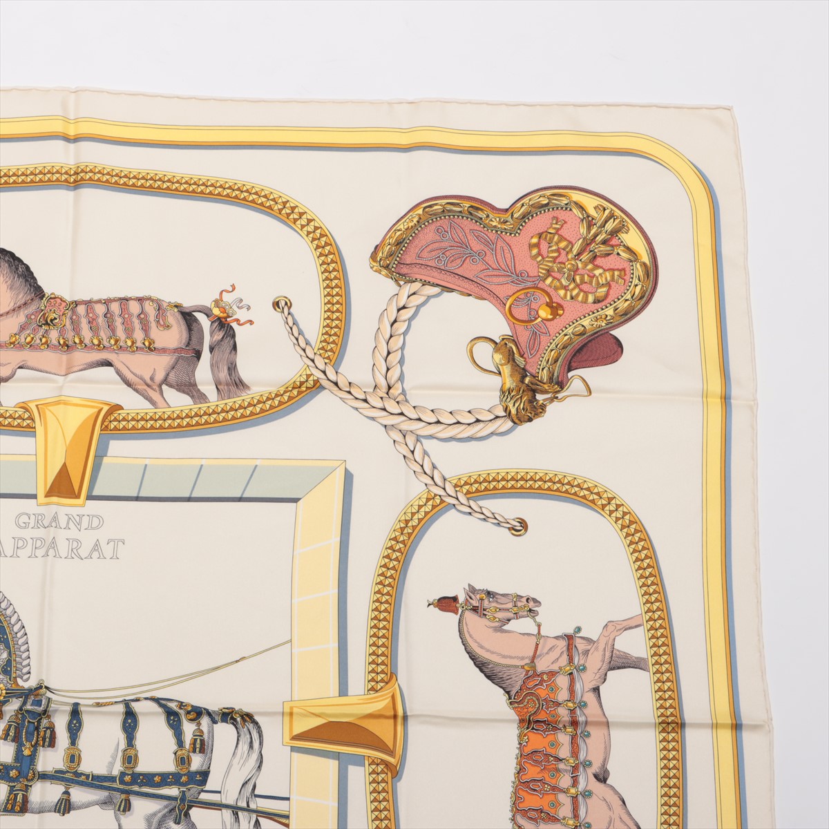 HERMES エルメス カレ90 GRAND APPARAT 盛装の馬 スカーフ
