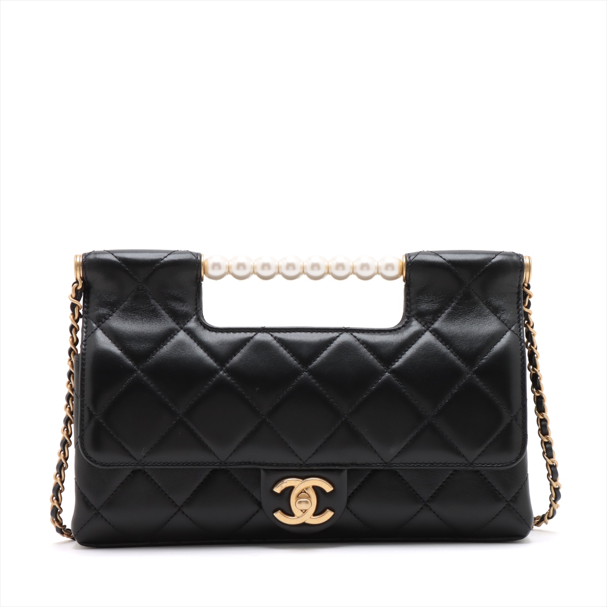 CHANEL ブラックレザーバッグ パールチェーン付き シャネル CHANEマトラッセ パール チェーンショルダーバッグ レザー