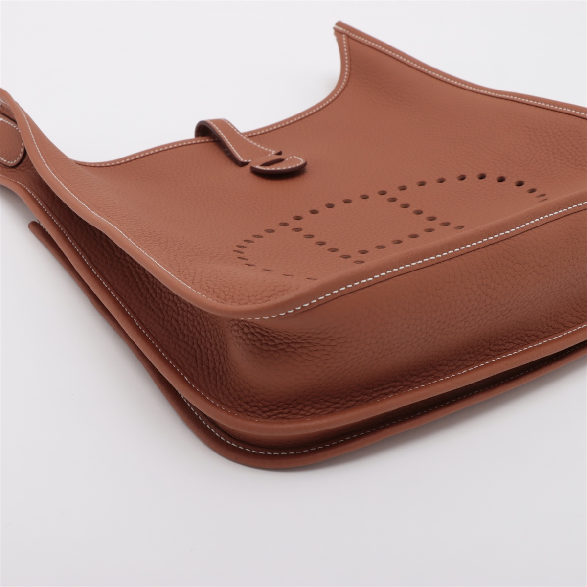 【即納】HERMES エブリン Ⅲ 29 PM ゴールド シルバー金具 即納】HERMES エブリン Ⅲ 29 PM ゴールド シルバー金具 (HERMES
