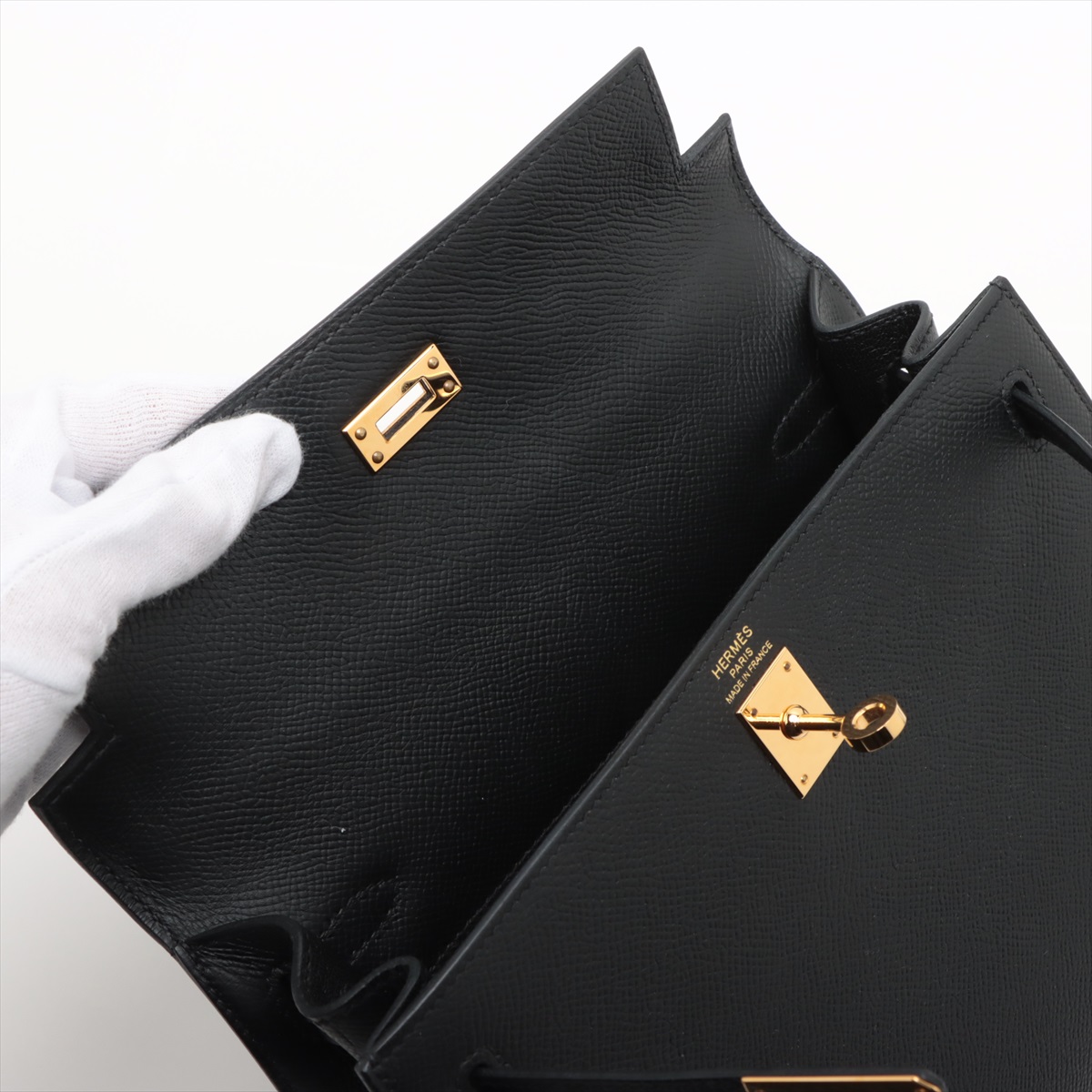 エルメス セリエ ラムレザー 手袋 ゴールド金具 ブラック サイズ7 エルメス セリエ ラムレザー 手袋 ゴールド金具 ブラック サイズ7
