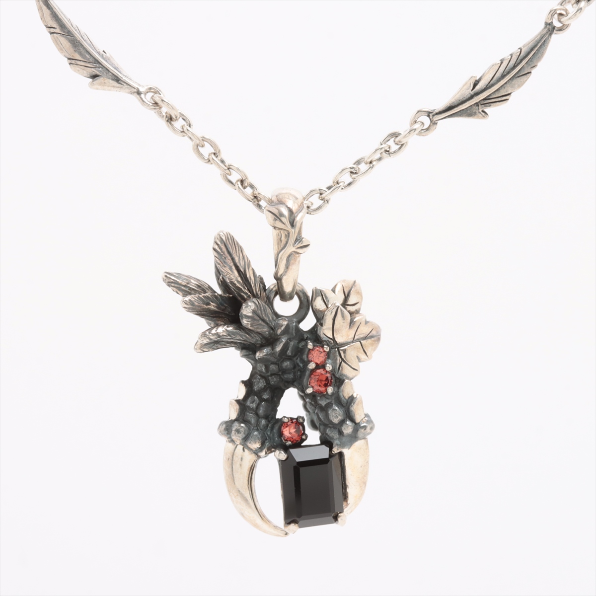 Bloody Mary(ブラッディマリー) グロウネックレス