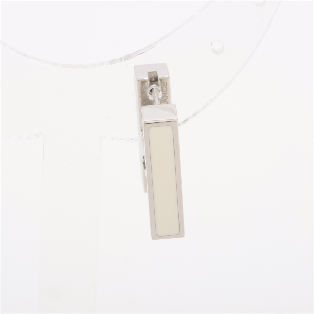 新品❗️エルメス　ピアス　[H]型　片耳用ピアス 国内発送【Hの文字が上品で印象的】HERMES シングルピアスH 片耳