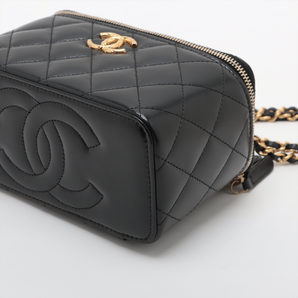 CHANEL シャネル ラムスキン チェーンショルダーバッグ シリアル