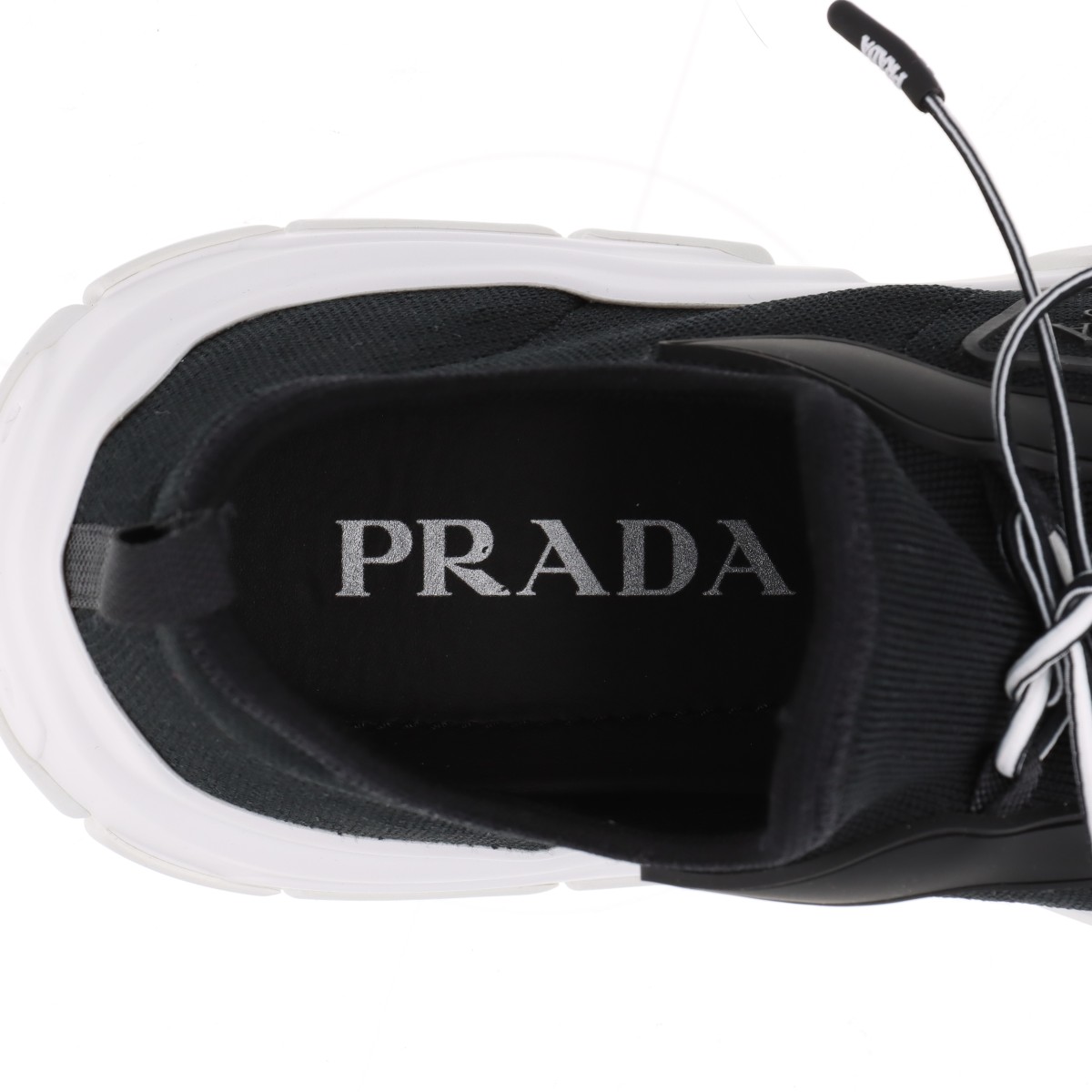 【PRADA】ナプラック スニーカー レディース トライアングルロゴ プラダ トライアングルロゴ パテントレザー スニーカー 37 1/2