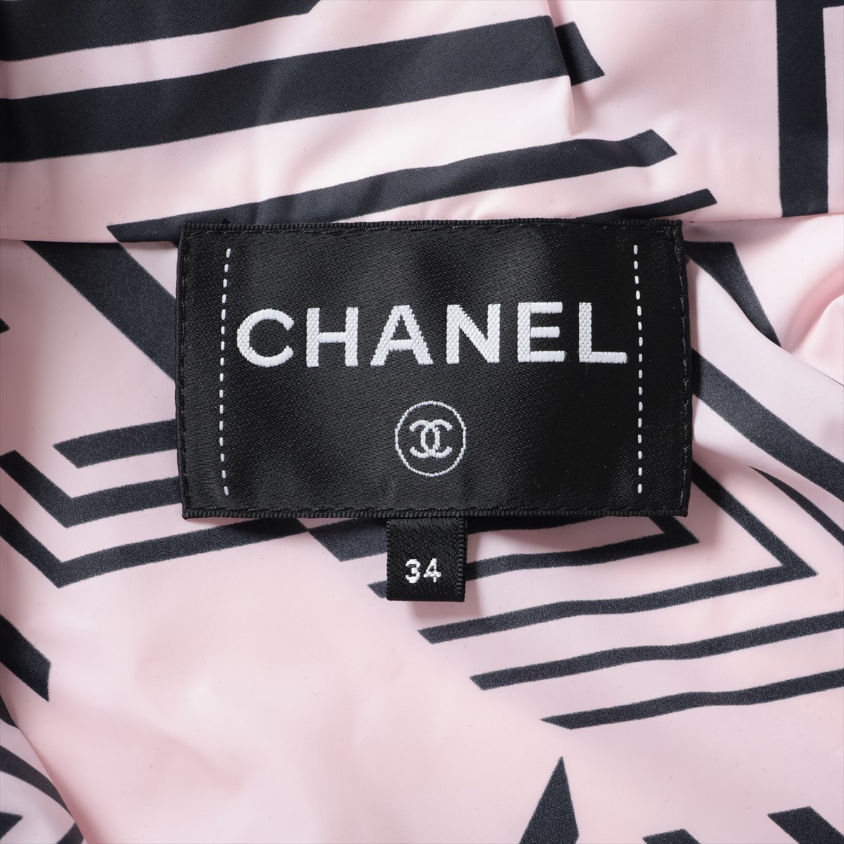 本物 シャネル 装飾ボタン ノーカラー ベロア ジャケット 34 ボルドー系 シャネル スーツ CHANEL バーガンディー ワイン レッド グリポア