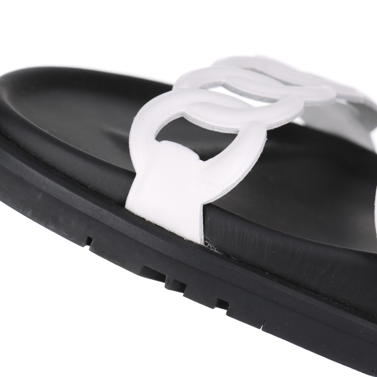 HERMES シェーヌダンクル エクストラ サンダル 36.5 【公式通販】