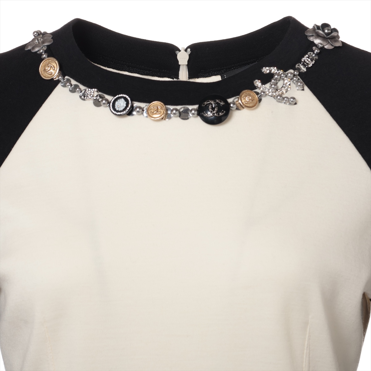 CHANEL バックココマークボタン ロングスリーブカットソー Tシャツ 38 CHANEL】【ココマーク】【CCマーク】【フランス製】シャネル