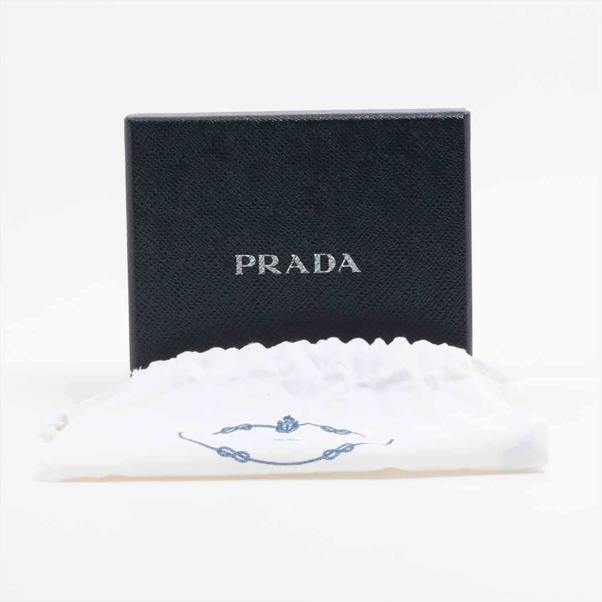 希少】PRADA プラダ シュシュ 1IF015 2DMIトライアングルロゴ