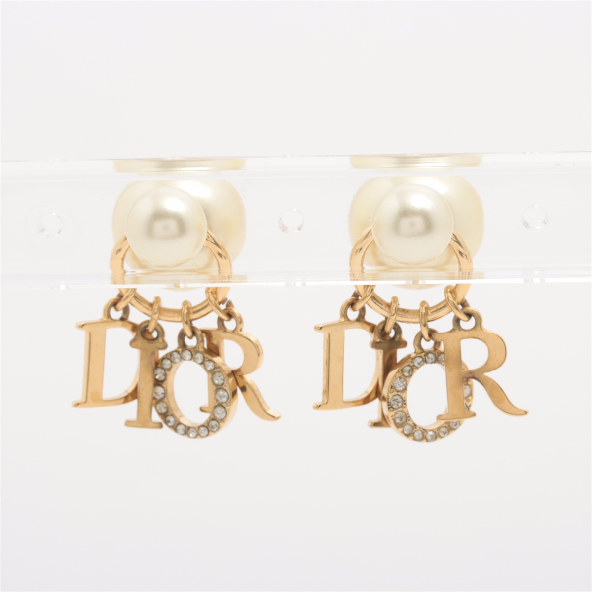 大きめで華やかなデザイン☆】DIOR CD Lock ピアス (Dior/ピアス
