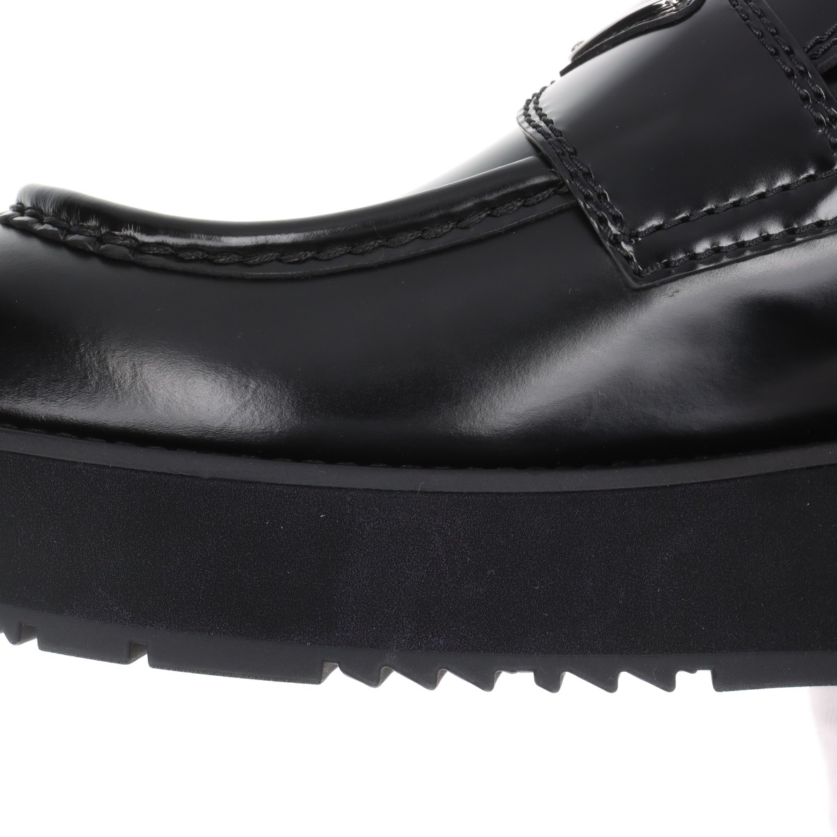 プラダ トライアングルロゴ レザー ローファー PRADA プラダ （PRADA） ヴィンテージ トライアングルロゴ