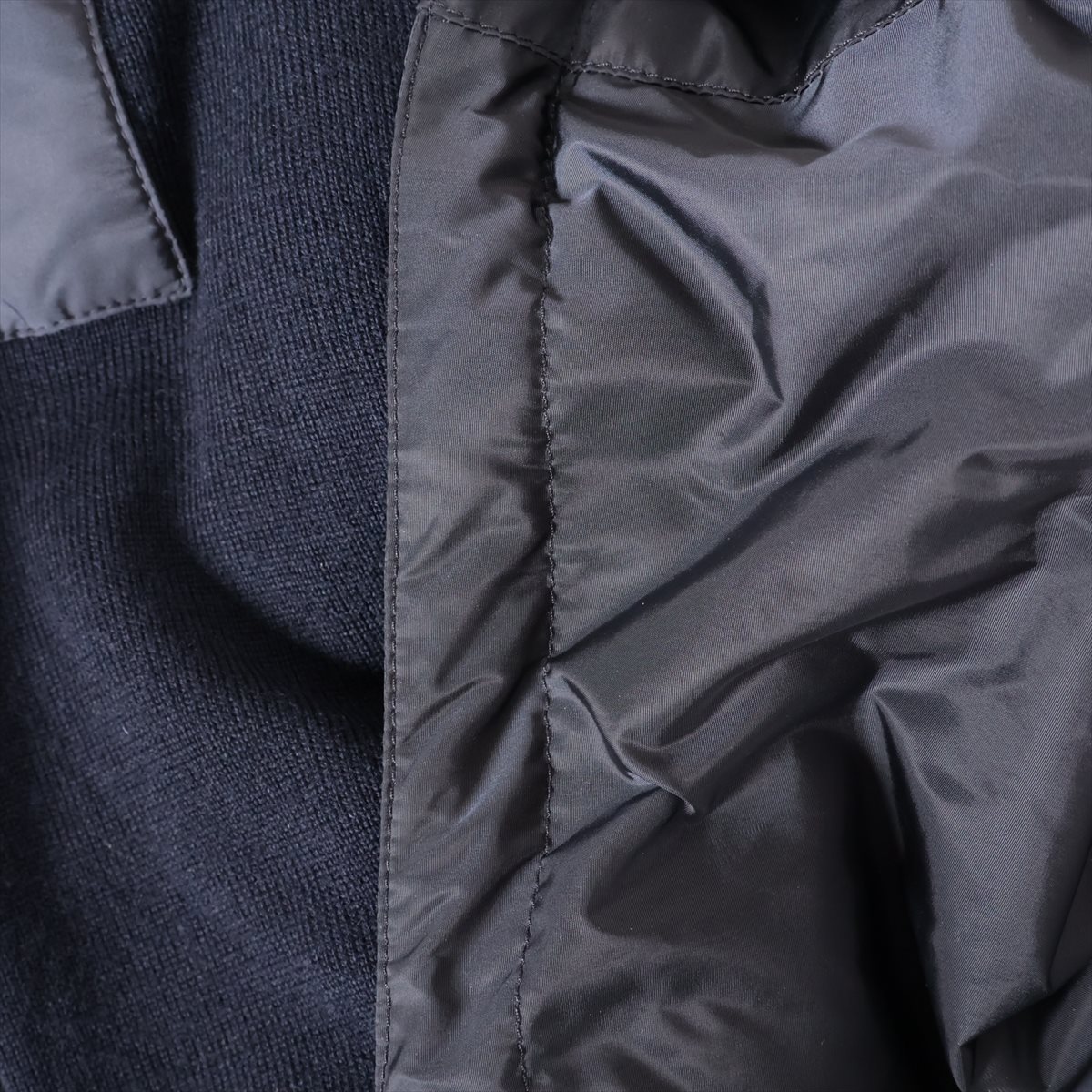 VINTAGE●PRADA●トライアングル ロゴ 22年 ウール パーカー A3297547.JPG