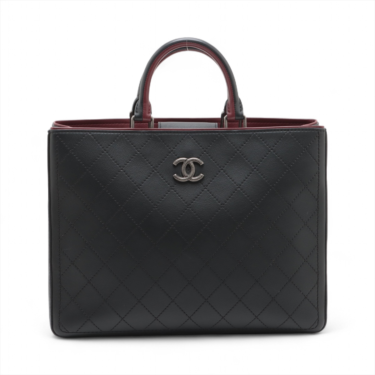 マトラッセレザーで上品♡【CHANEL】カチューシャ カチューシャ CHANEL(シャネル) ヘアアクセサリー(レディース