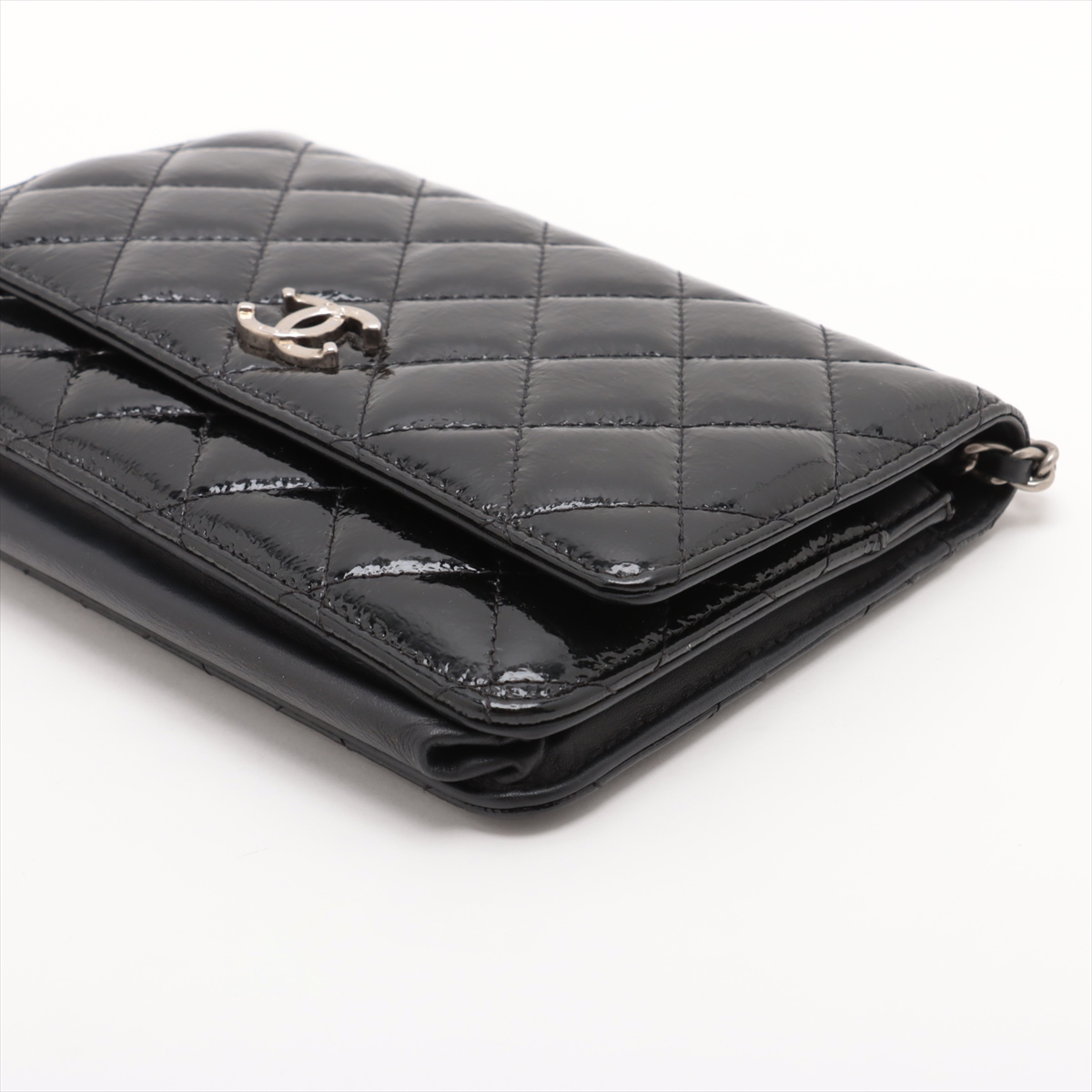 CHANEL シャネル チェーンウォレット マトラッセ シルバー金具