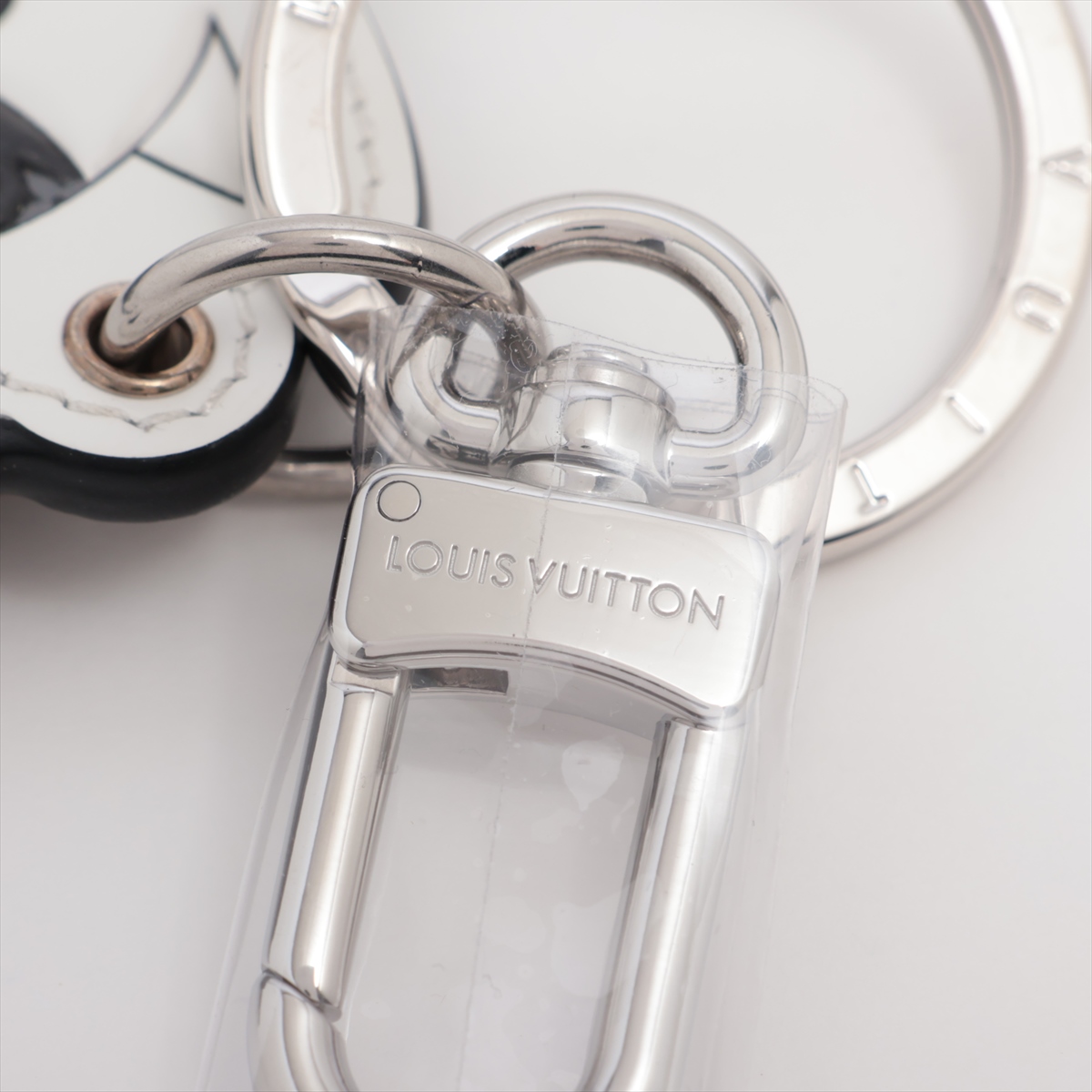 Louis Vuitton M01475 Key Holder LV cat CX4263 Charm Leather