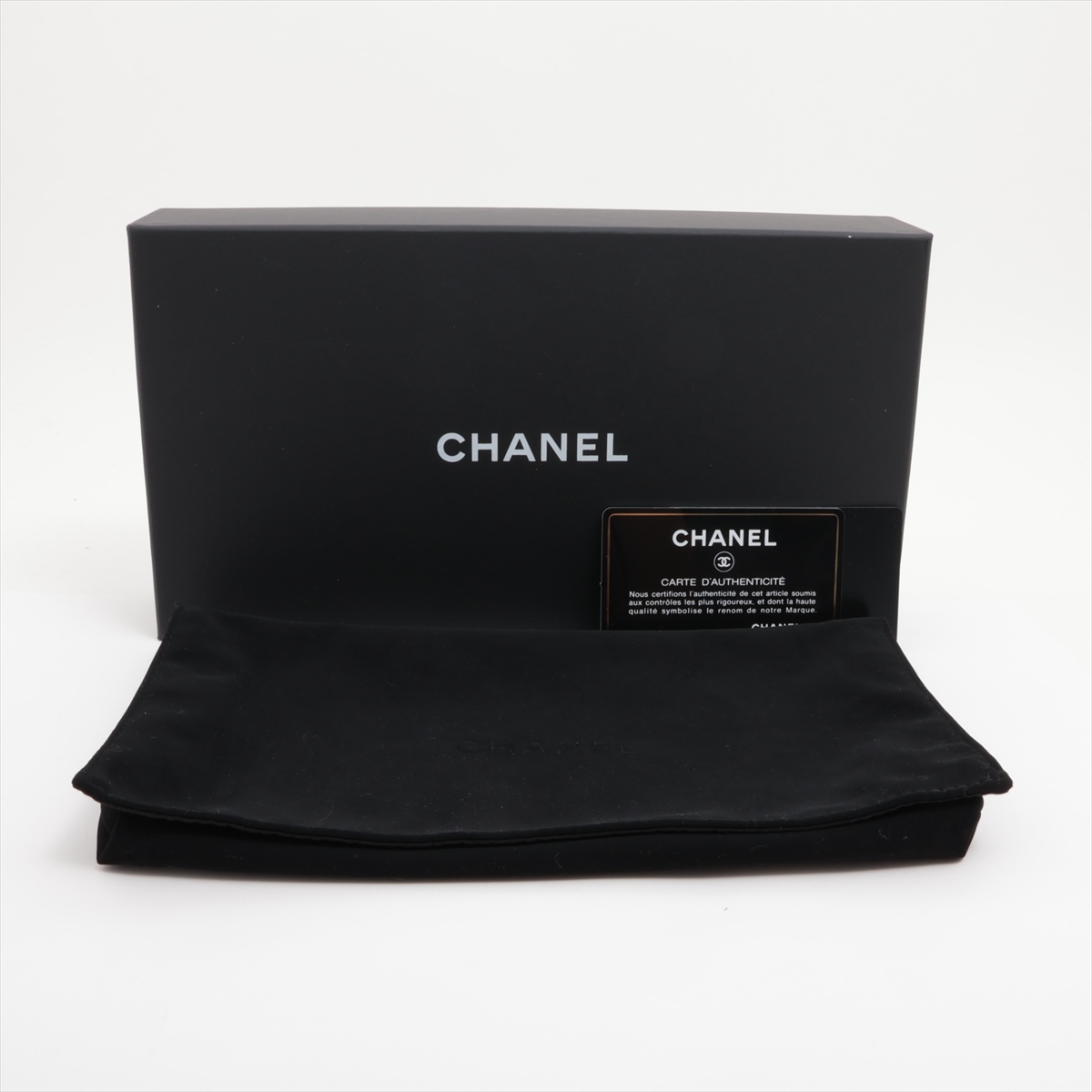 CHANELボーイシャネルロングフラップロングウォレット（31番台） シャネル ボーイシャネル キャビアスキン ロングウォレット