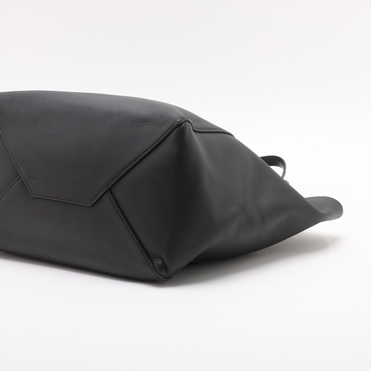 ⭐️ 極美品 セリーヌ カバ ファントム スモール トートバッグ ブラック 鑑定済 極美品/現行品✨ セリーヌ カバ ファントム スモール トート