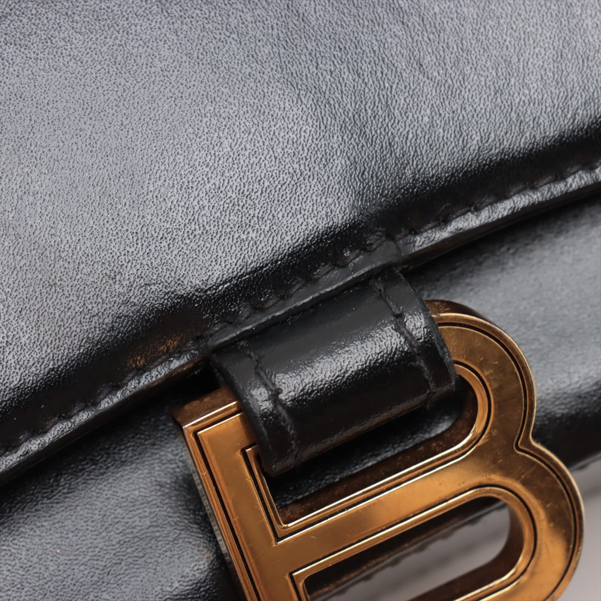 BALENCIAGA 656050 2AAPT 1000 HOURGLASS ショルダーウォレット 楽天市場】BALENCIAGA バレンシアガ ショルダーバッグ HOURGLASS