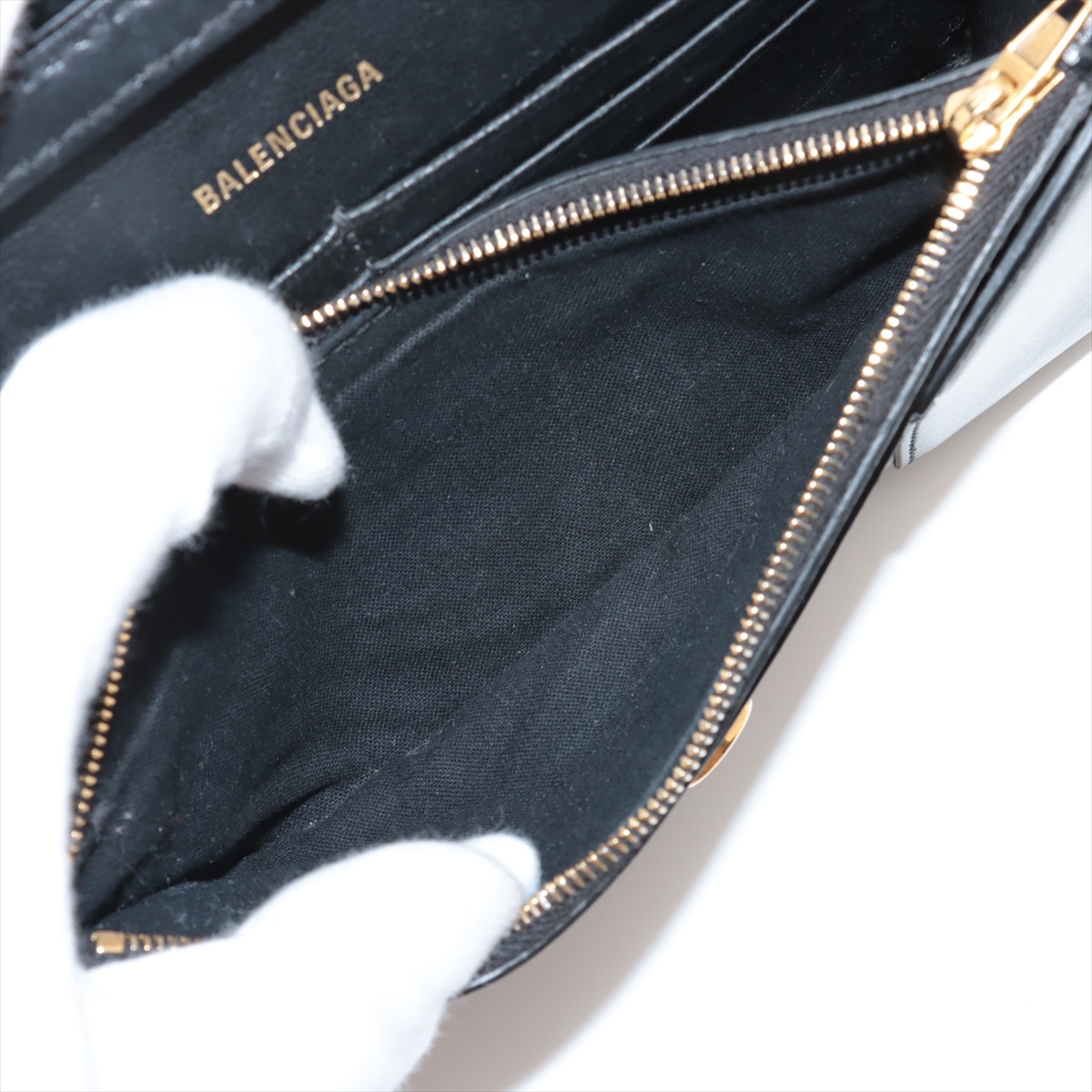 BALENCIAGA 656050 2AAPT 1000 HOURGLASS ショルダーウォレット 楽天市場】BALENCIAGA バレンシアガ ショルダーバッグ HOURGLASS