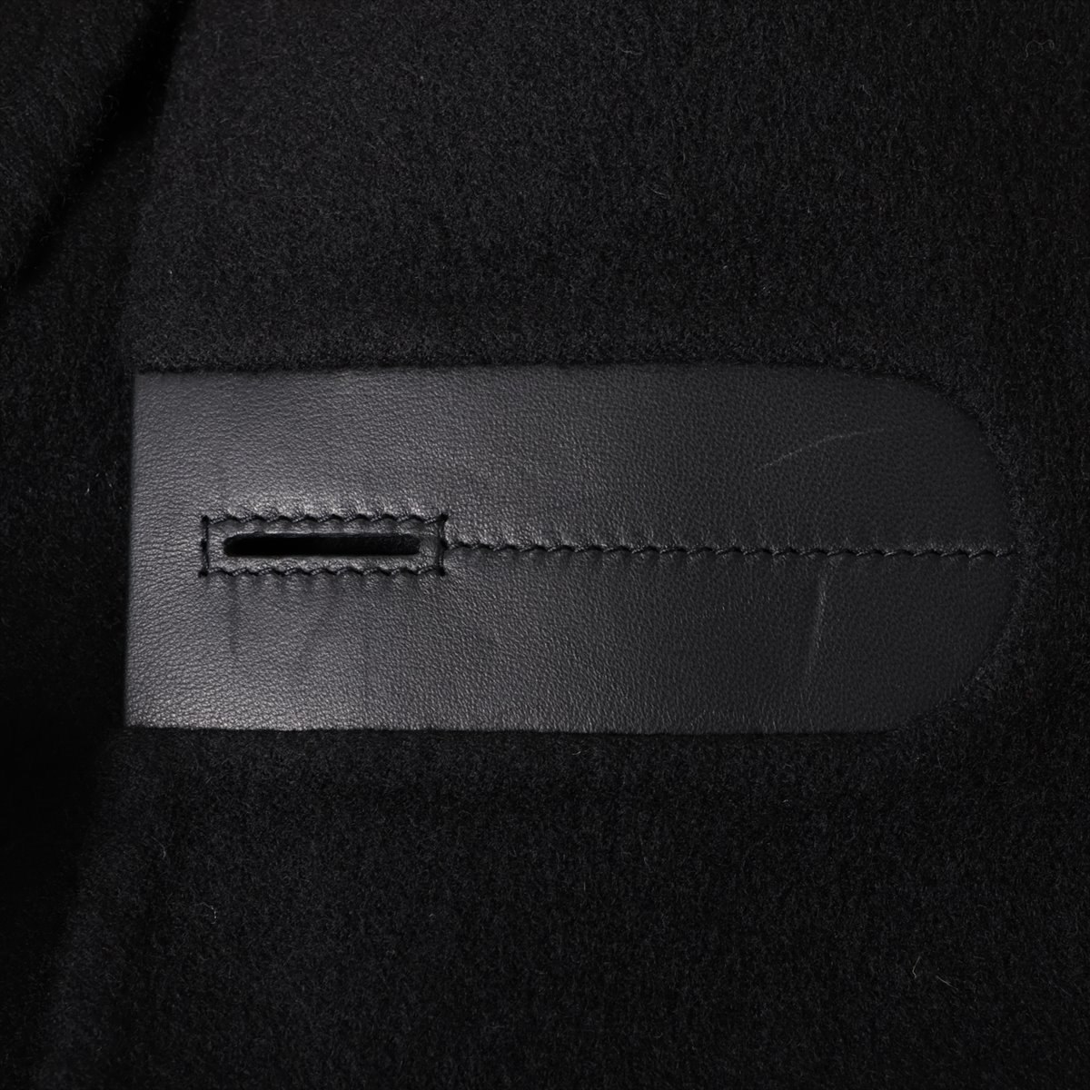 極美品✨エルメス 23SS カシミヤ ポンチョ セリエボタン ネイビー エルメス カシミヤ ポンチョ サイズ表記なし レディース