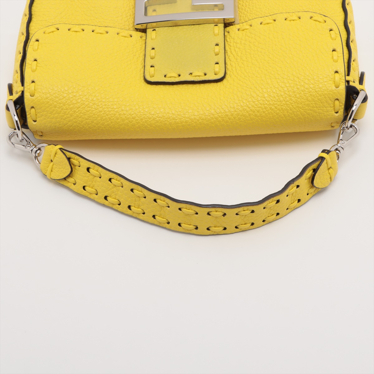 FENDI フェンディ バゲット セレリア ウエストバッグ ショルダー