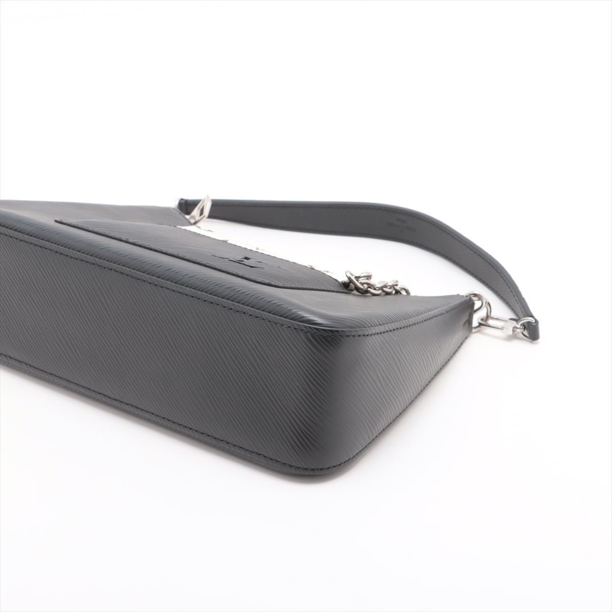 Louis Vuitton Epi Marelle M80689 Black There was an RFID