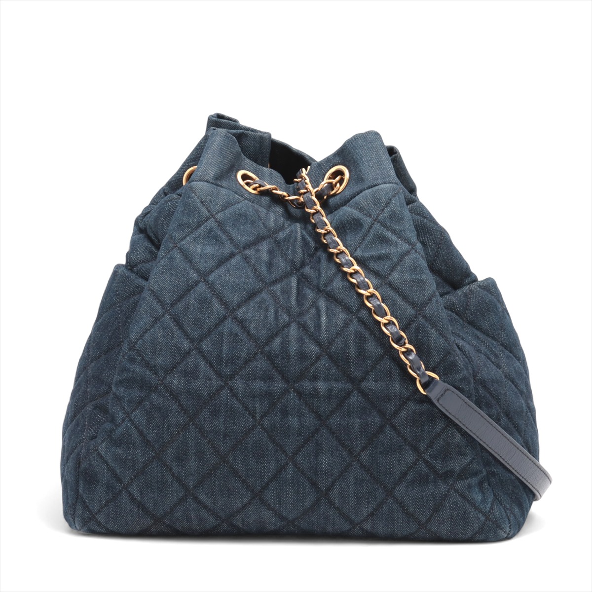シャネル マトラッセ デニム ショルダーバッグ CHANEL（デニム ・ ショルダーバッグ）のフリマアイテム一覧