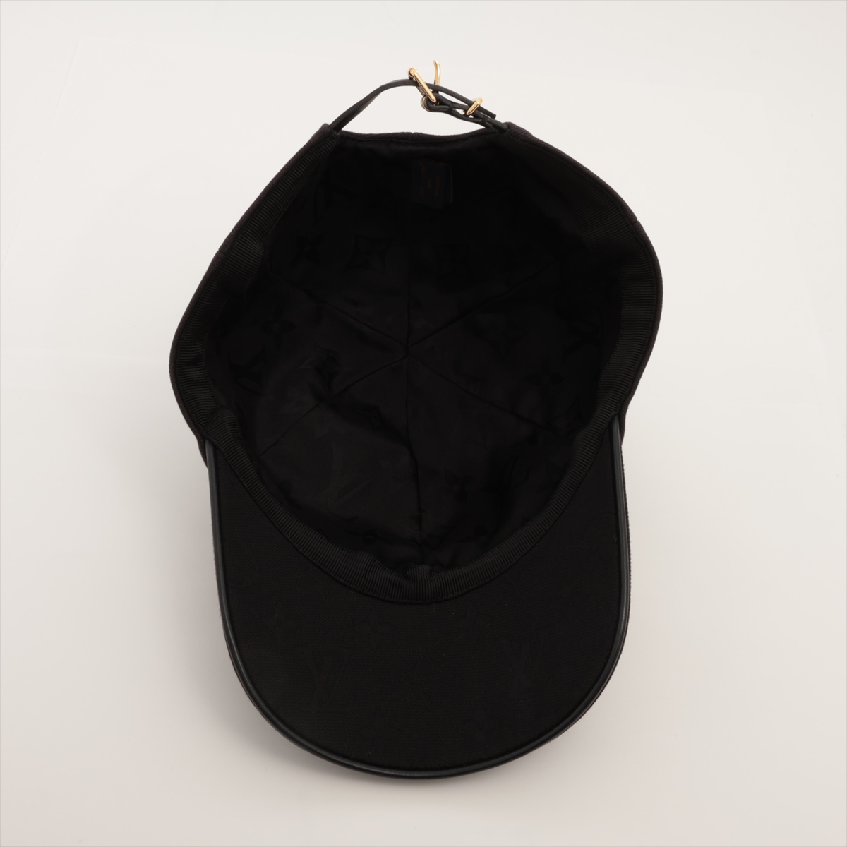 ルイヴィトン キャップ LV アイコニック ブラック M7050L LOUIS