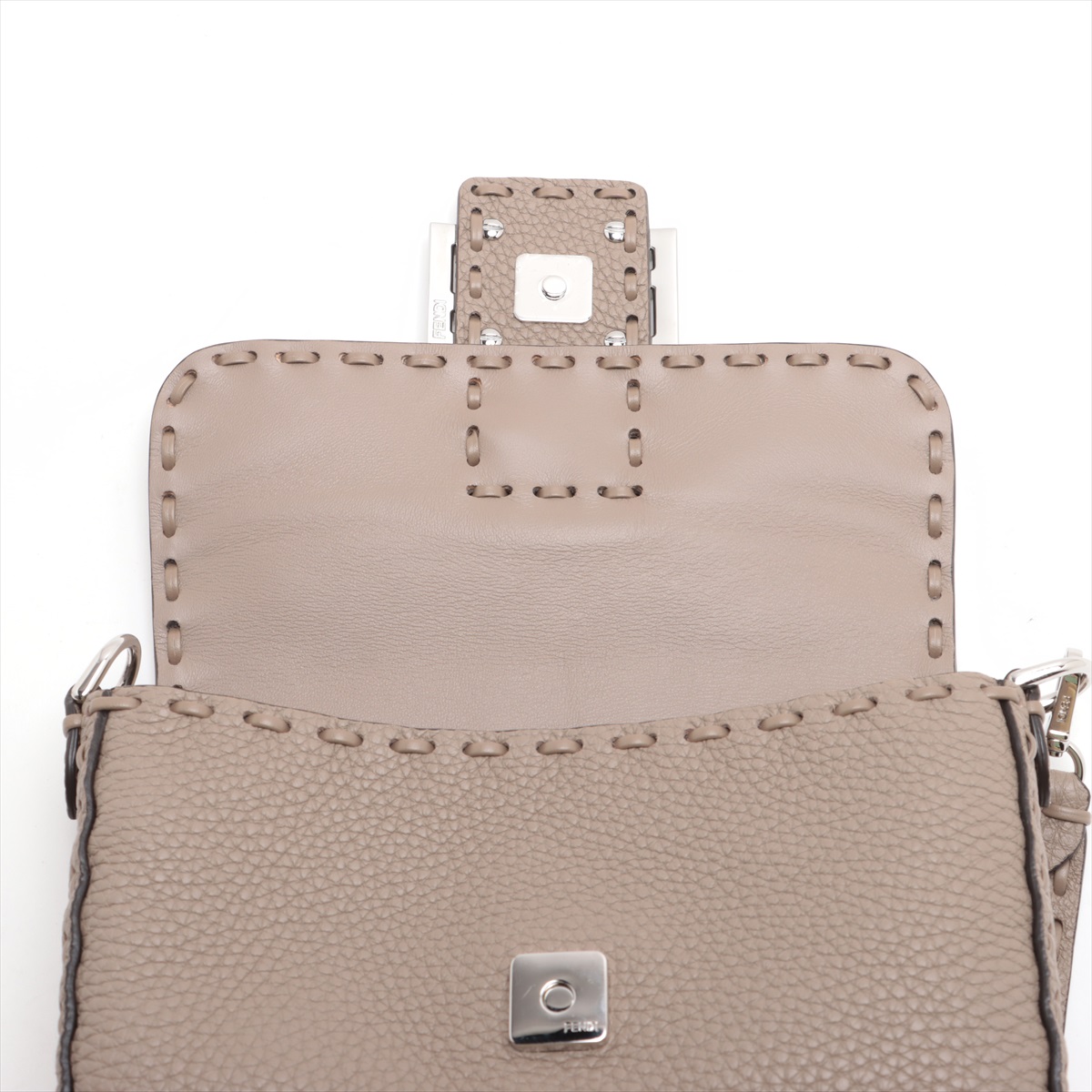 FENDI フェンディ バゲット セレリア ウエストバッグ ショルダー