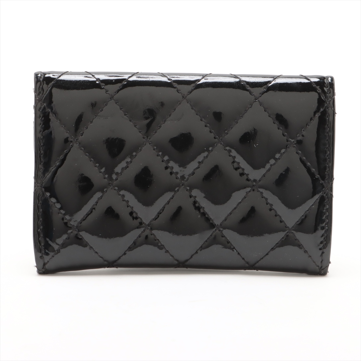 【パテント素材】シャネル フラップカードケース 輝くロゴがポイント♪》 CHANEL フラップ カードケース (CHANEL