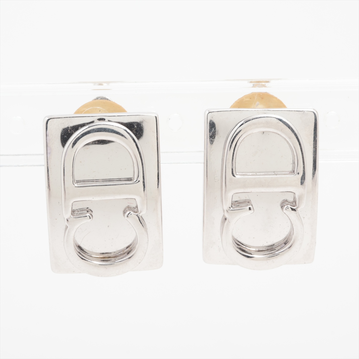 【リバーシブル】HERMES（エルメス）メドール アルミ イヤリング メドール HERMES(エルメス) ピアス(レディース) - 海外通販のBUYMA
