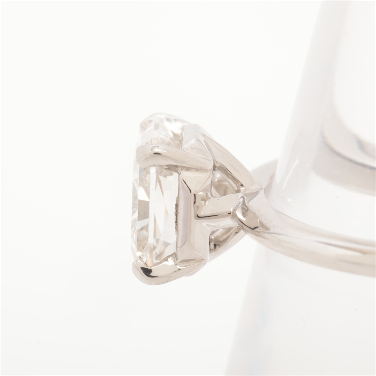 TIFFANY&Co. ティファニー トゥルー エンゲージメント リング