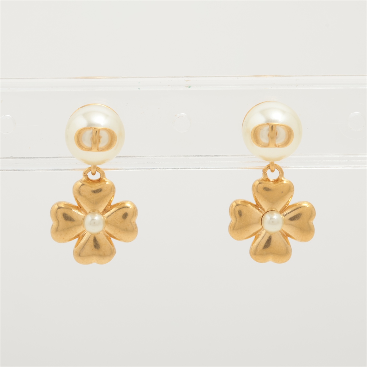 Christian Dior [正規ラッピング済] ディオール ピアス Petit CD